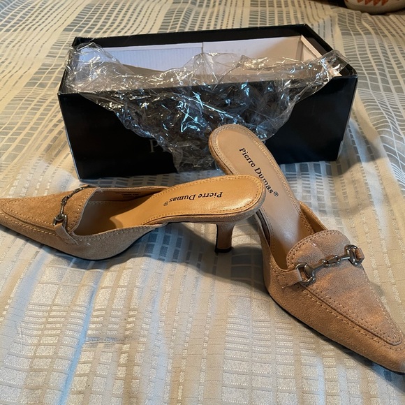 Pierre dumas kitten heals - Picture 1 of 1